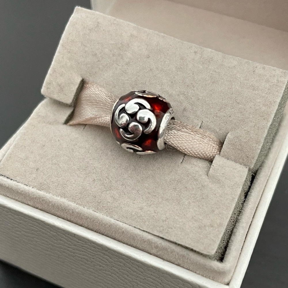 Pandora Zen Charm - Picture 3 of 3